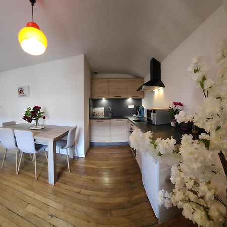 Gite Myrtille 2 A 6 Personnes Avec Spa Et Salle De Jeux Dans La Residence ヴォントロン エクステリア 写真
