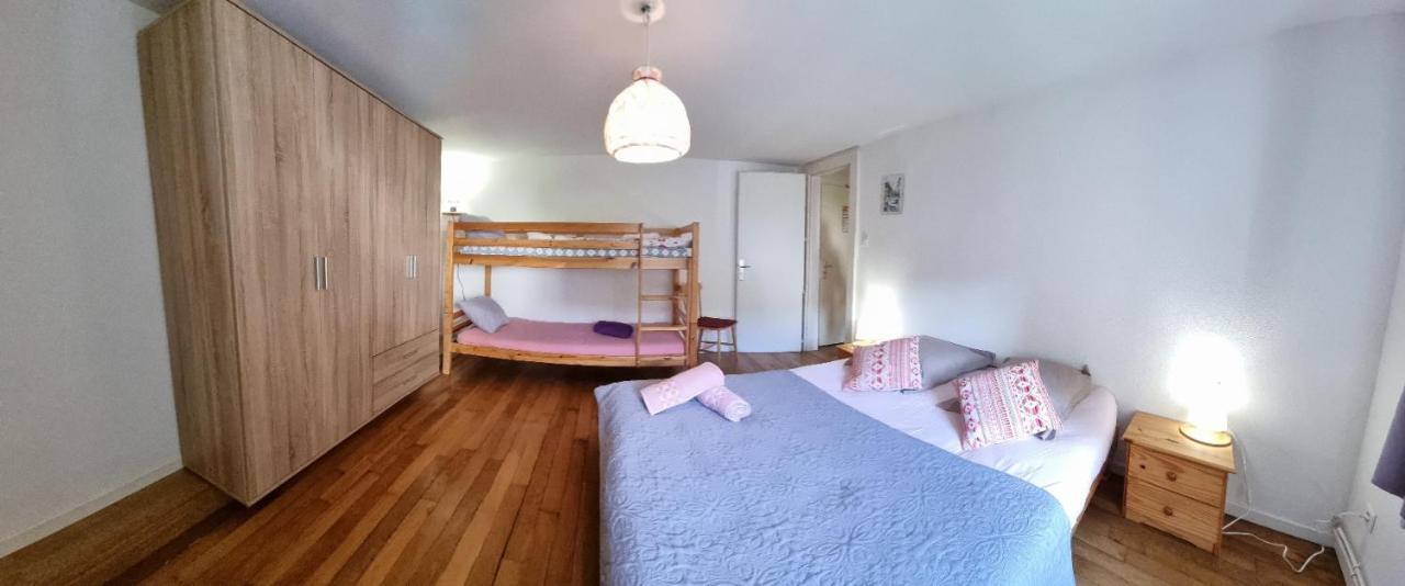 Gite Myrtille 2 A 6 Personnes Avec Spa Et Salle De Jeux Dans La Residence ヴォントロン エクステリア 写真
